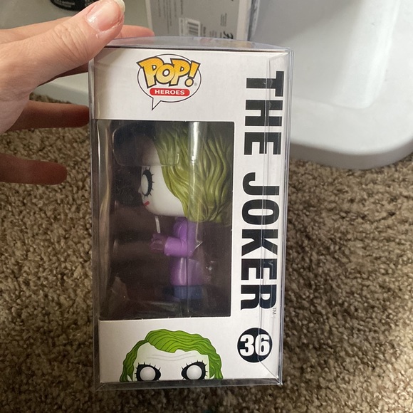 The joker dark knight funko pop - Picture 5 of 6